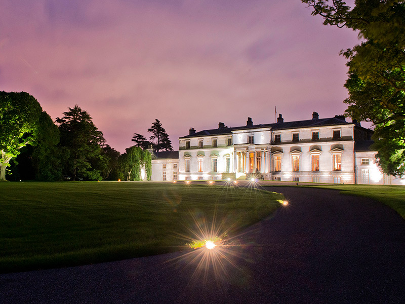broomhall-house-front-entrance-evening